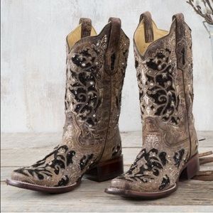 Corral Women's Brown & Black Sequin Inlay with Embroidery & Studs Western Boots